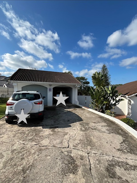 To Let 3 Bedroom Property for Rent in Beacon Bay North Eastern Cape